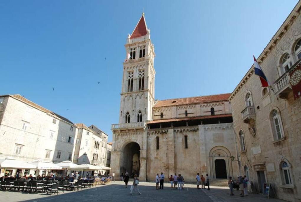 Apartment Dajana Feeling Of Home Trogir Dış mekan fotoğraf